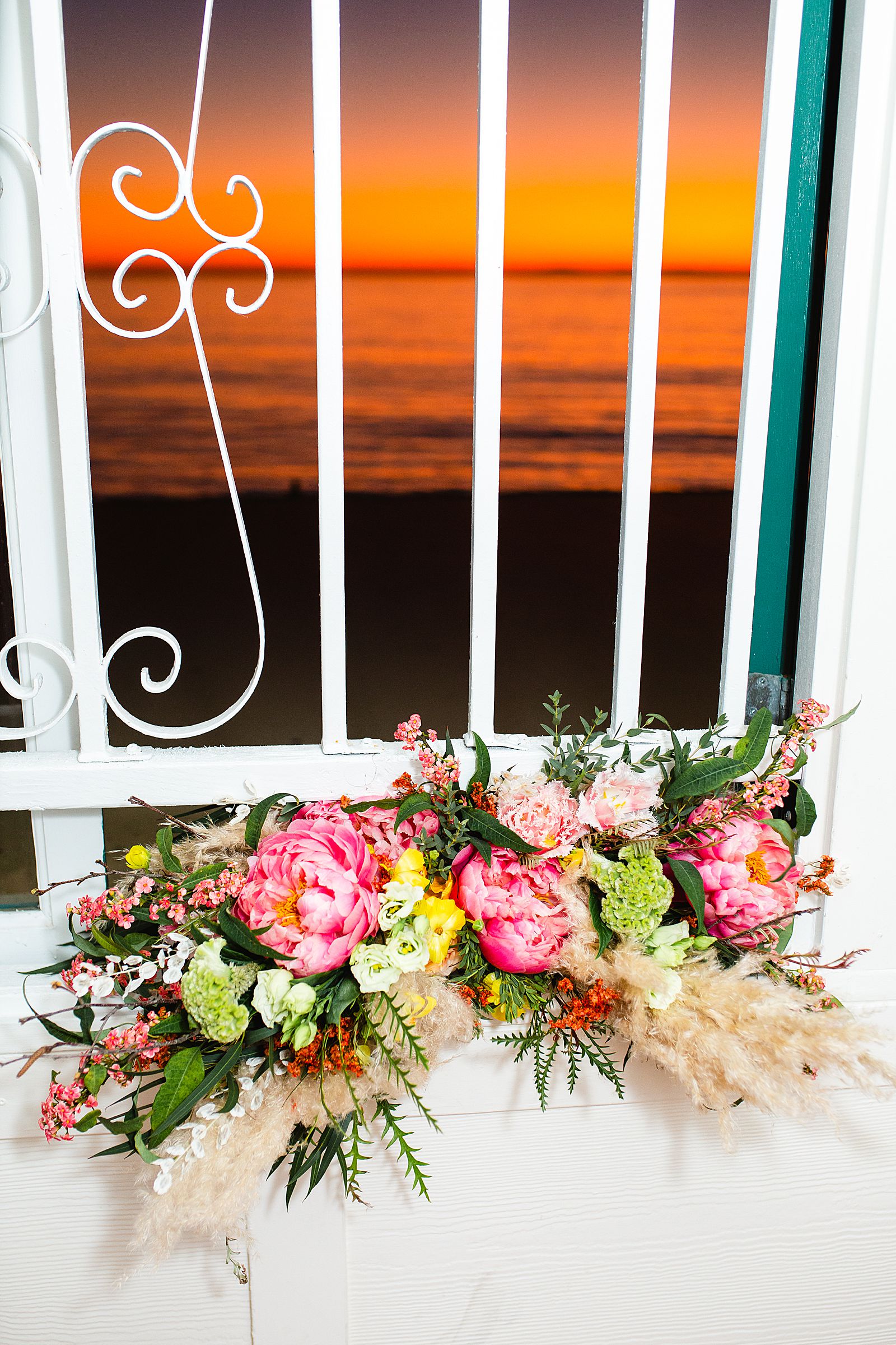 Reception Details | Wedding Dinner Details | Wedding Photographer | California Wedding | Newport Beach Wedding Reception | Bridal Bouquet