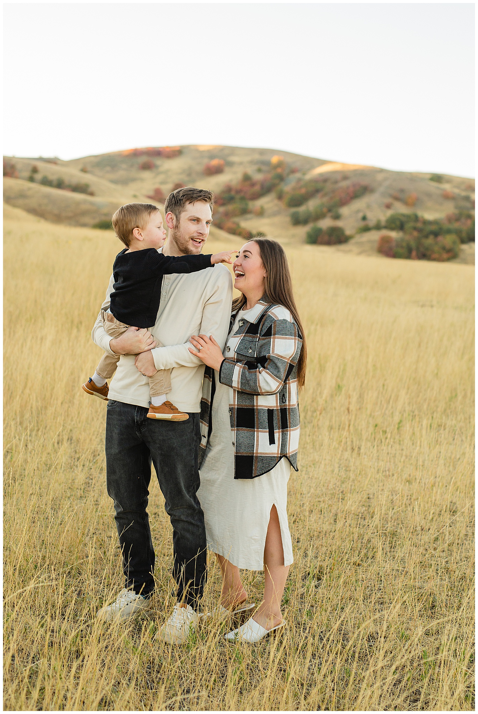 Fall Family Pictures | Tunnel Springs Family Session 