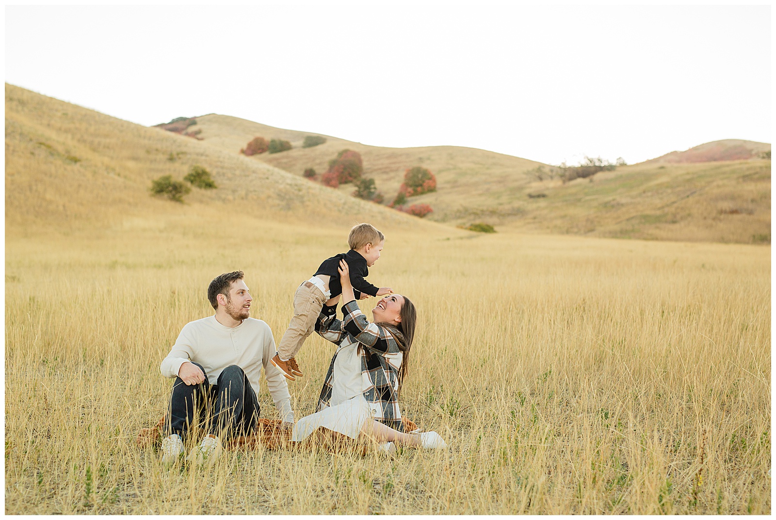 A sunrise session at Tunnel Springs Park | A Utah Family Photographer 