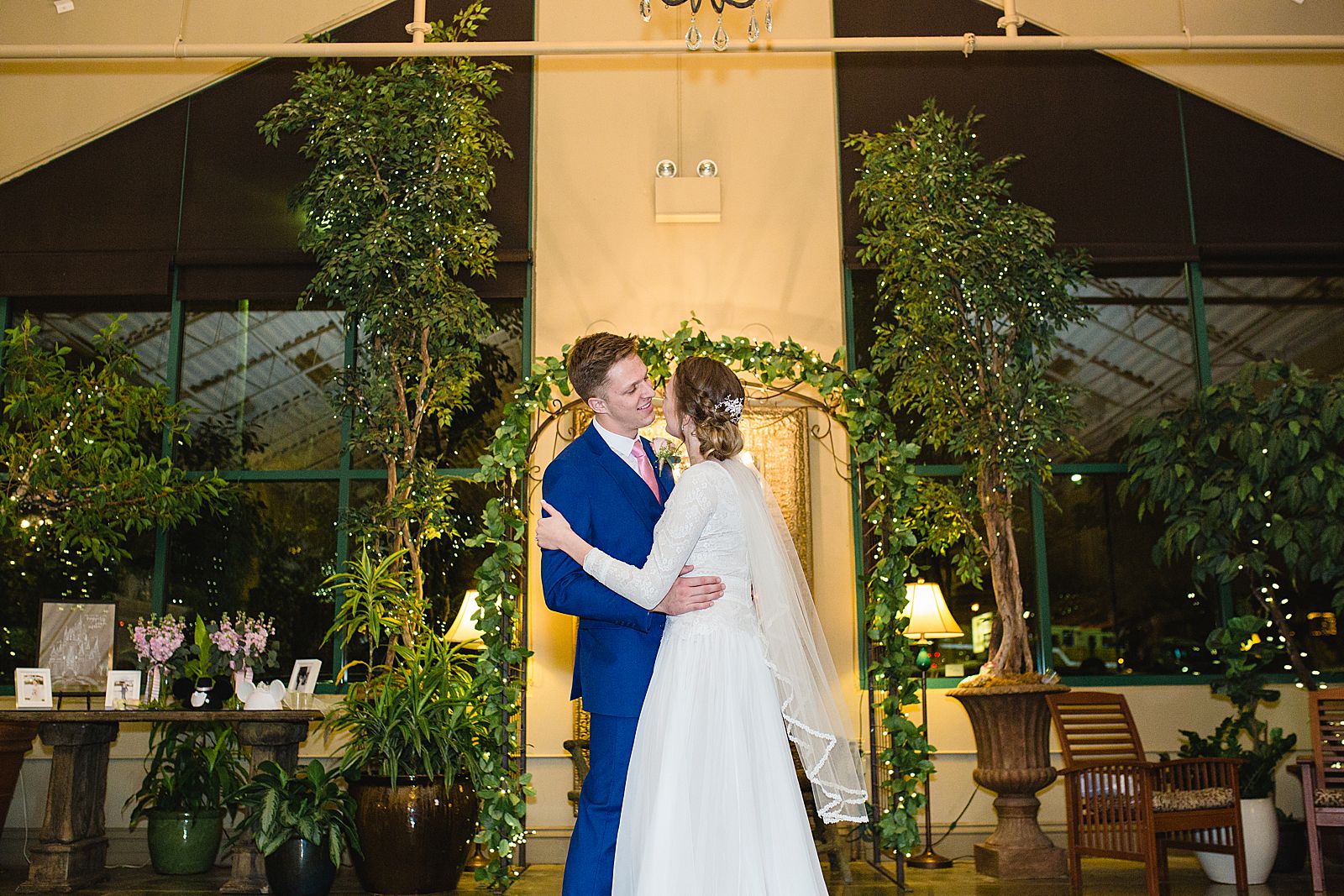 Utah Winter Bride | First Dance | Wedding Reception 
